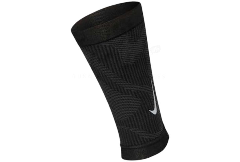 Nike Zoned Knit Calf