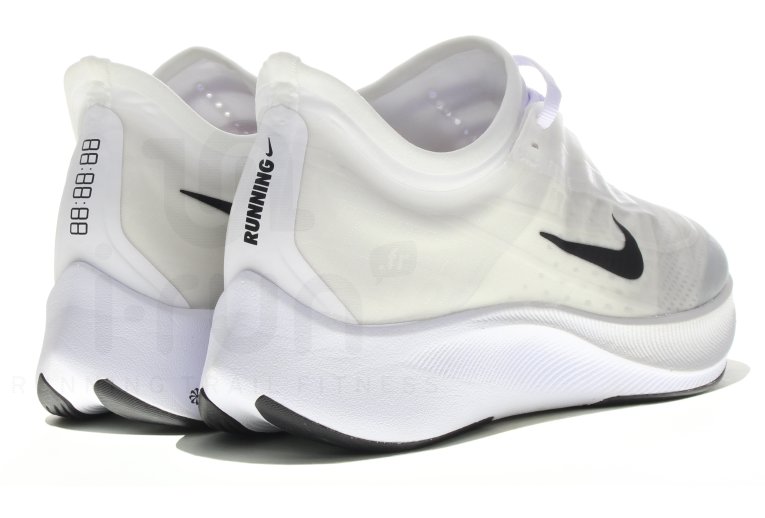 Nike Zoom Fly 3