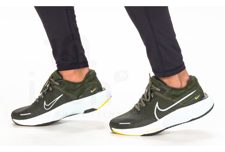 Nike ZoomX Invincible Run Flyknit 2 Herren