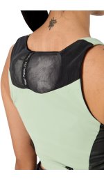 NNormal Trail Crop Top 02