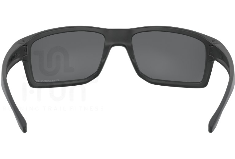 Oakley Gibston