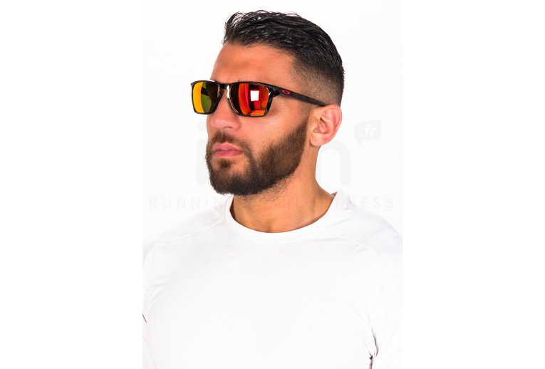 Oakley Sylas