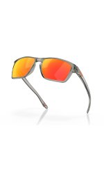 Oakley Sylas M