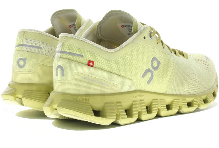 On-Running Cloud X Damen