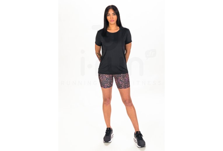 Roxy Signature Moves W