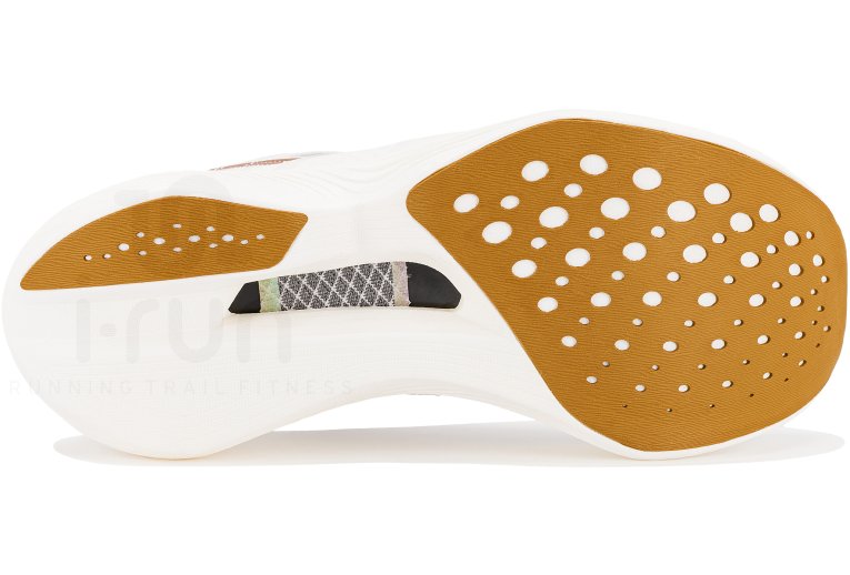 Saucony Endorphin Elite