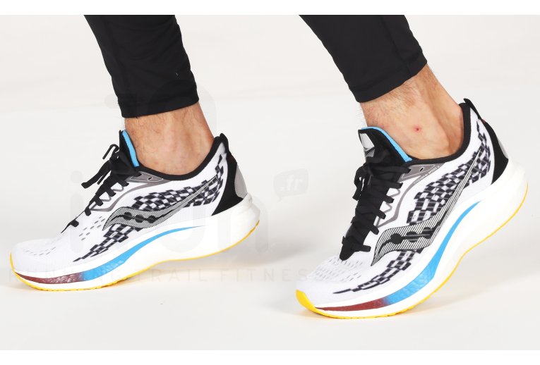 Saucony Endorphin Speed 2