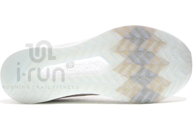 saucony freedom iso hombre beige