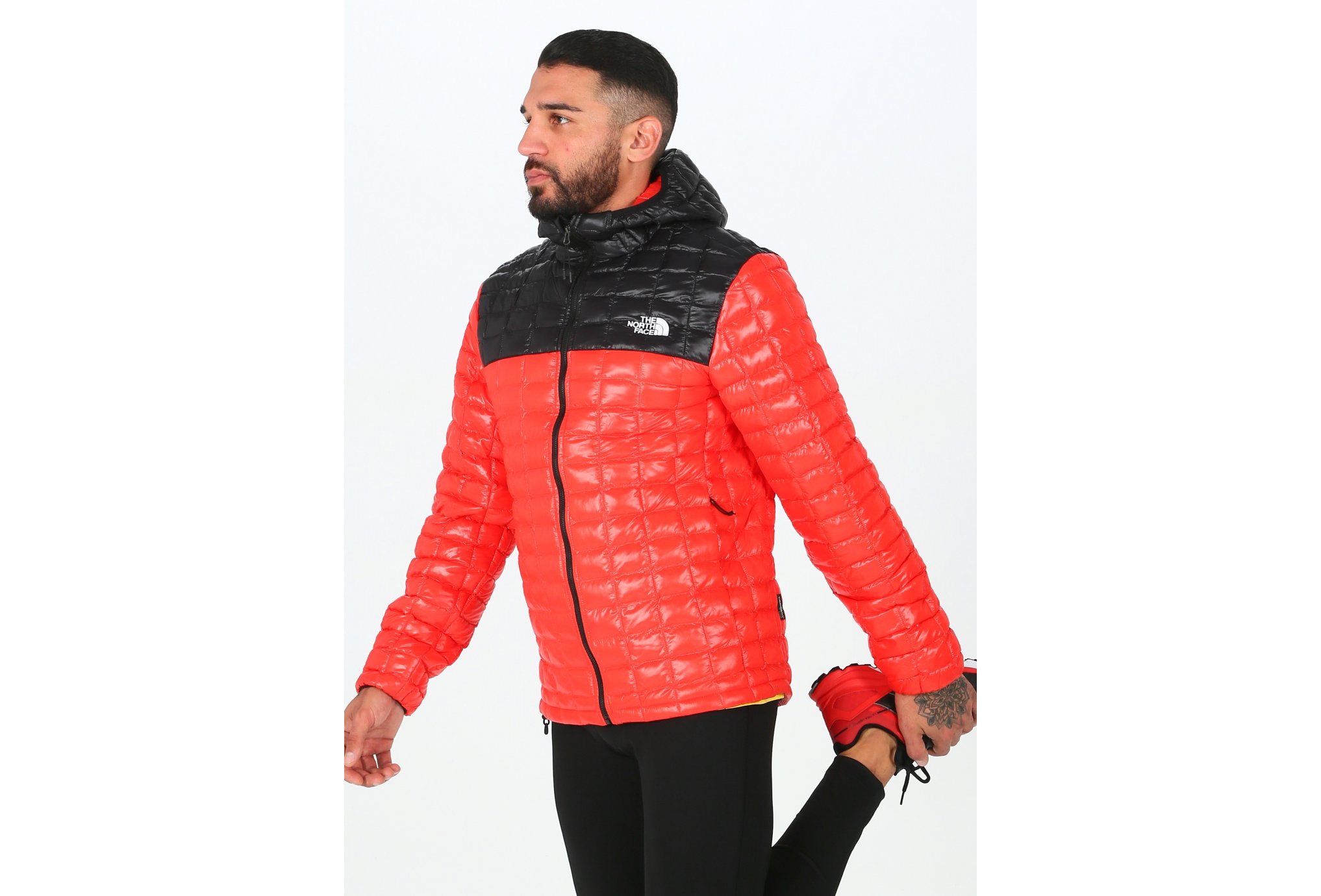 The North Face Eco Thermoball Hoodie M vêtement running homme