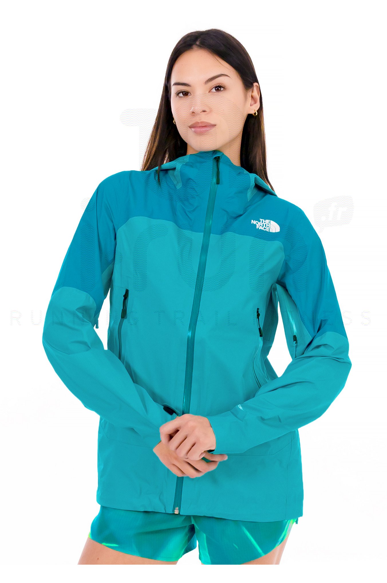 The North Face Signal 2.5L DryVent