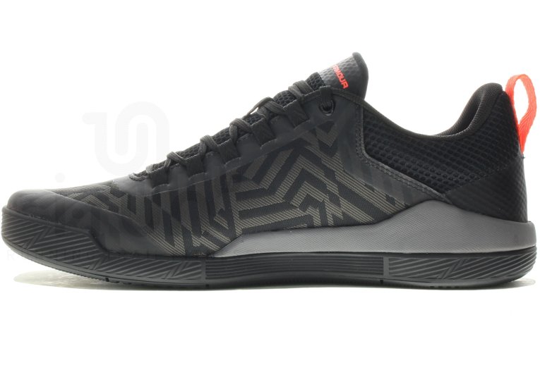 Under Armour Charged Legend TR