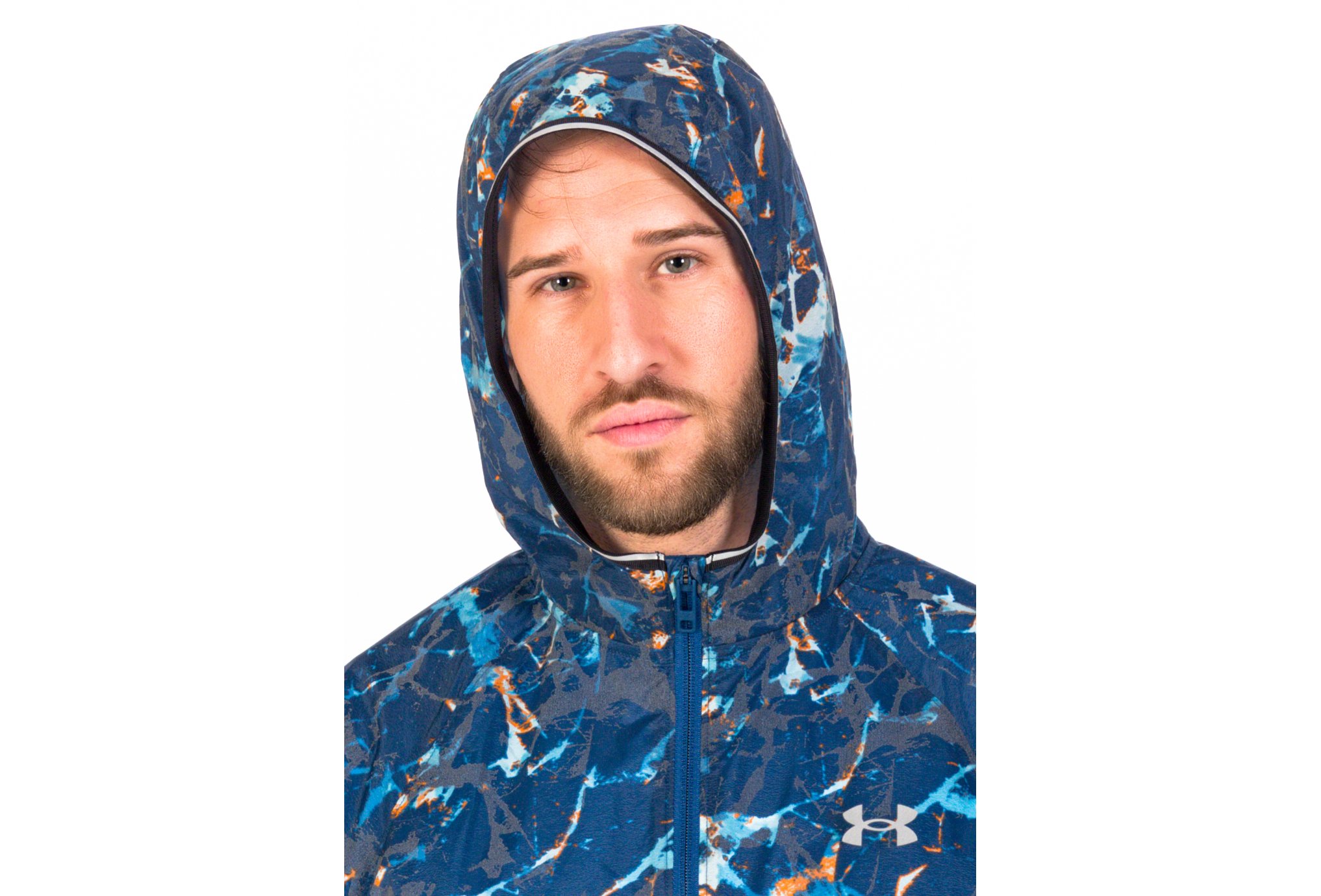 Under Armour chaqueta OutRun The Cold en promoción Hombre Ropa