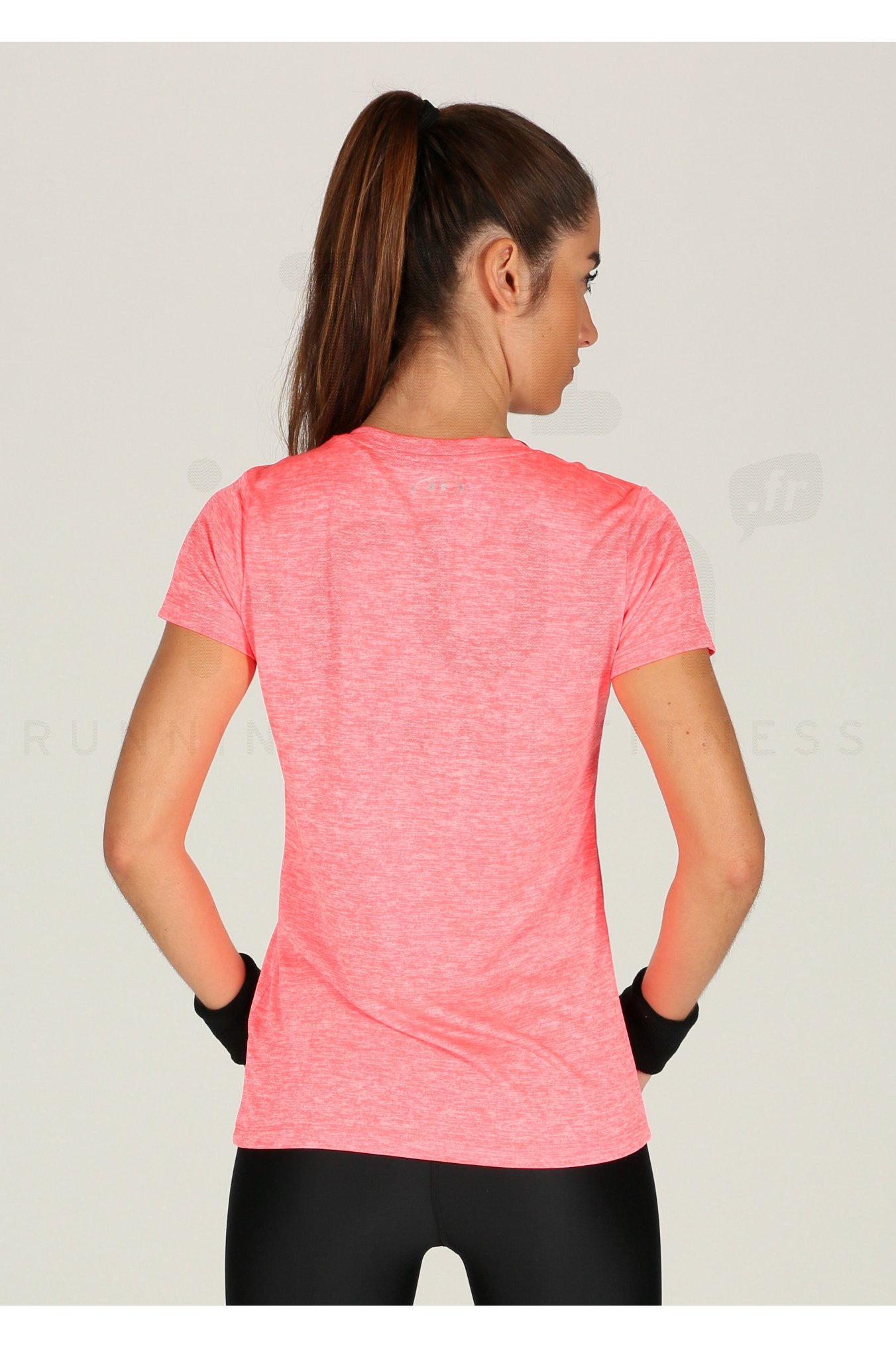 under-armour-tee-shirt-twist-tech-w-femme-rose-pas-cher
