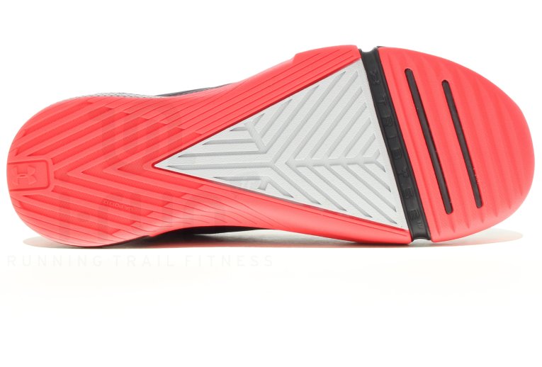 Under Armour TriBase Reign