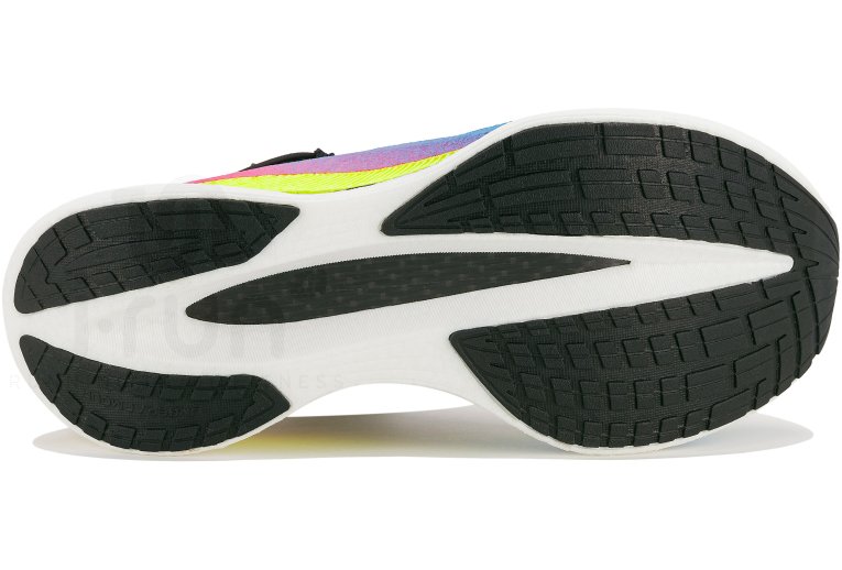 Under Armour Velociti Elite 3