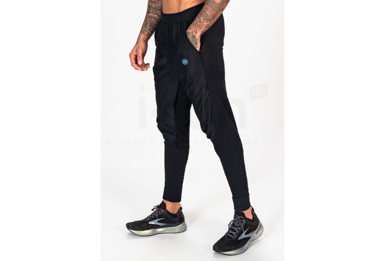 UYN Exceleration Wind